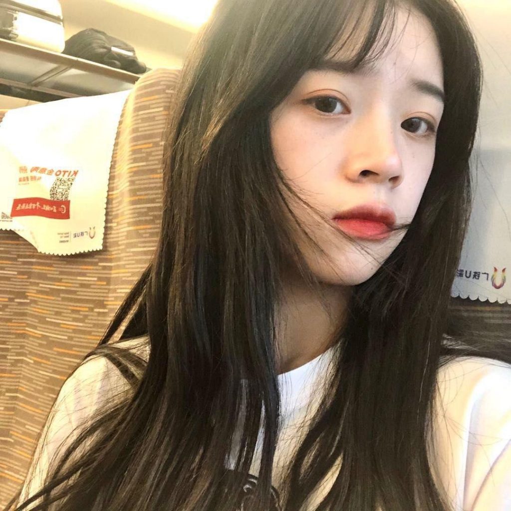 A4腰小姐姐-金凤楼