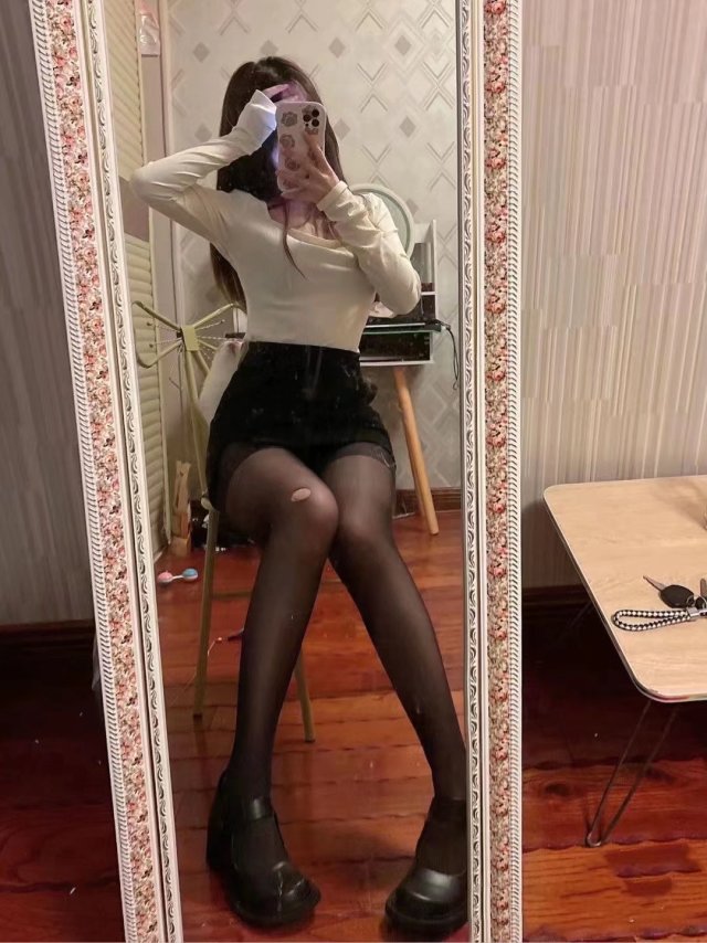 三点粉嫩妹妹-金凤楼