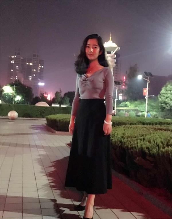 上海小美妞-金凤楼