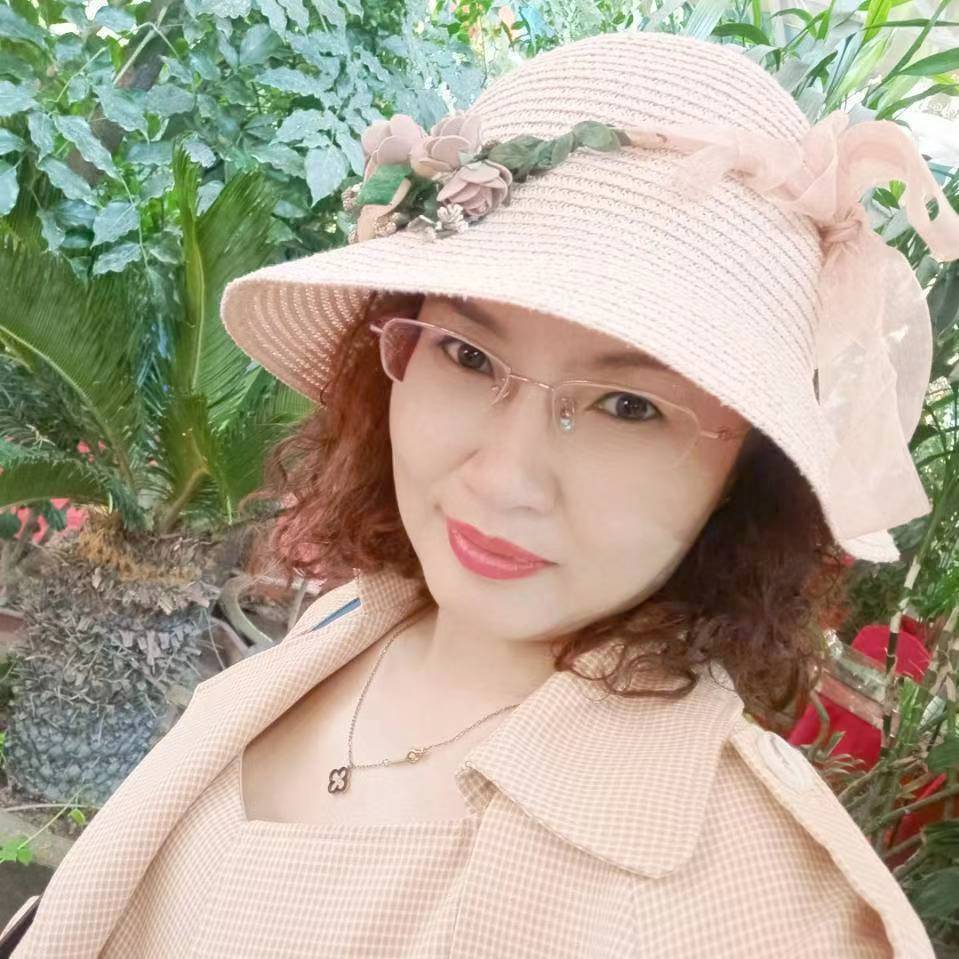 南开眼镜姐丝袜理疗-金凤楼