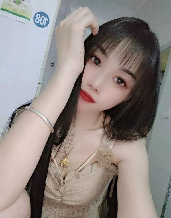南方大胸软妹-金凤楼