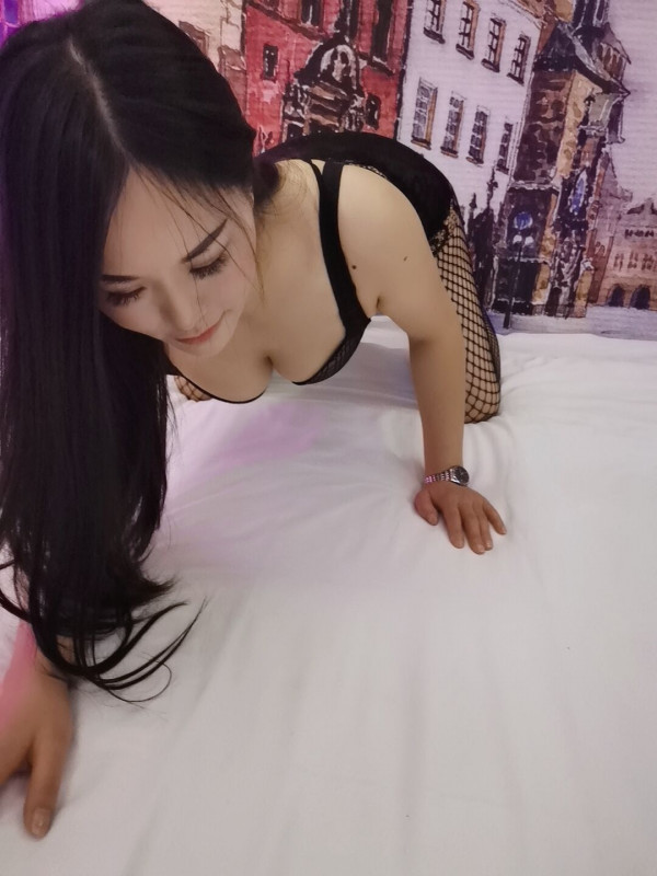 双发征服半良家浪妹-金凤楼