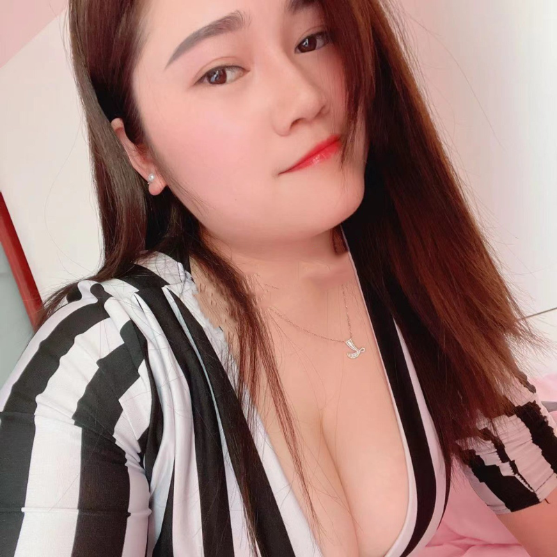 大白兔小胖妞-金凤楼