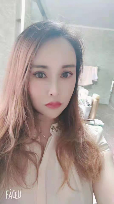 徐汇楼凤美女-金凤楼