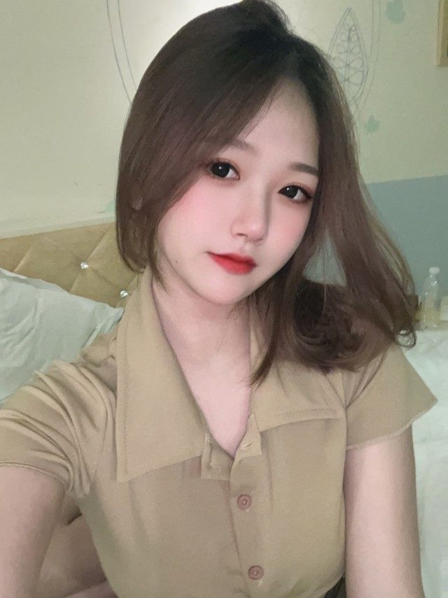曝光骗子一个 用美女图片的代聊 曝光货不对版-金凤楼