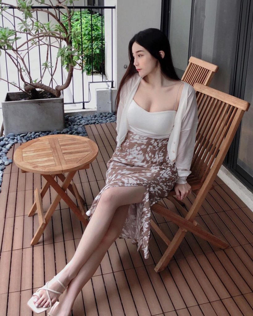 温柔姐妹花～白白嫩嫩-金凤楼