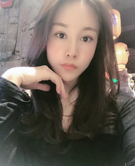 长宁性感妹子念汐-金凤楼