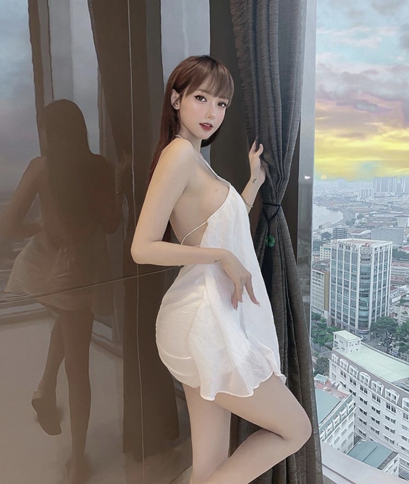 高端外围颜值服务担当-金凤楼