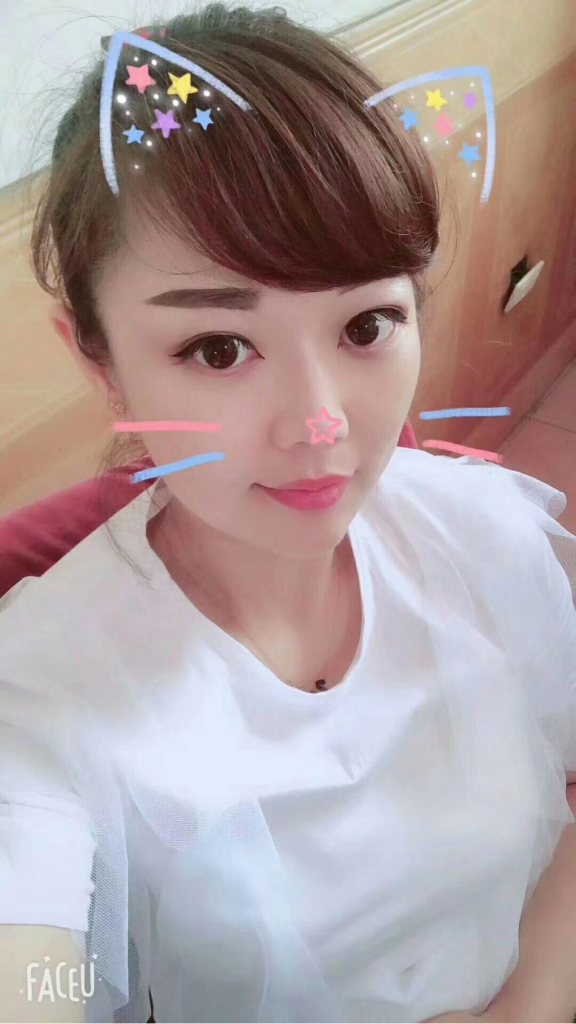 极品兼职嫩模小妹大奶粉逼简直爱不释手。