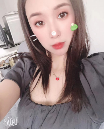 身材不错的小宣