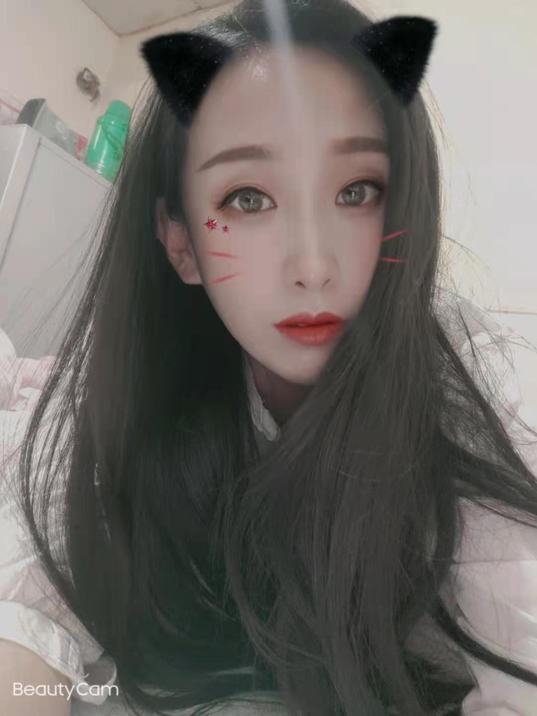 通州颜值在线的杰,单身个人出租房内,身材火辣