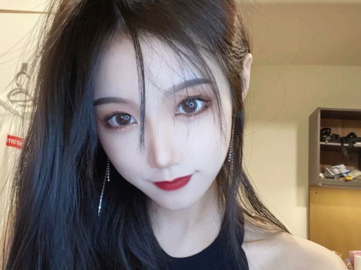 某职业学院极品粉嫩小仙女找大哥守护 服务周到身材好